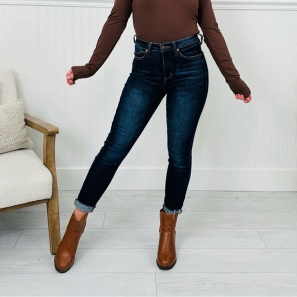 Women's Judy Blue The Trifecta Tummy Control Butt Lifting Jeans Size 14 W - Picture 2 of 6